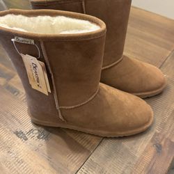Bearpaw Boots 
