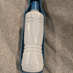 Traveling Pet Waterer