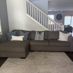 Grey 2 piece sectional couch 