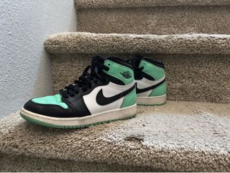Mint green Jordan 1,s