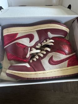 Jordan 1 mid
