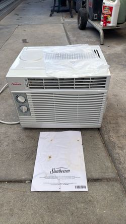 Air conditioning 5000 BTU sunbeam