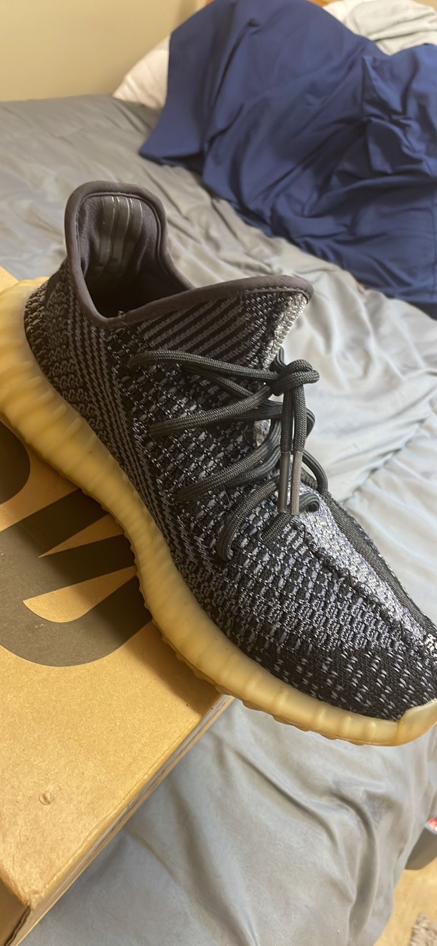 Yeezy 350 Carbon