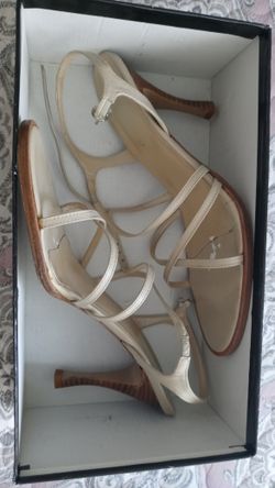 Bebe Champagne Strappy Heels Size 8