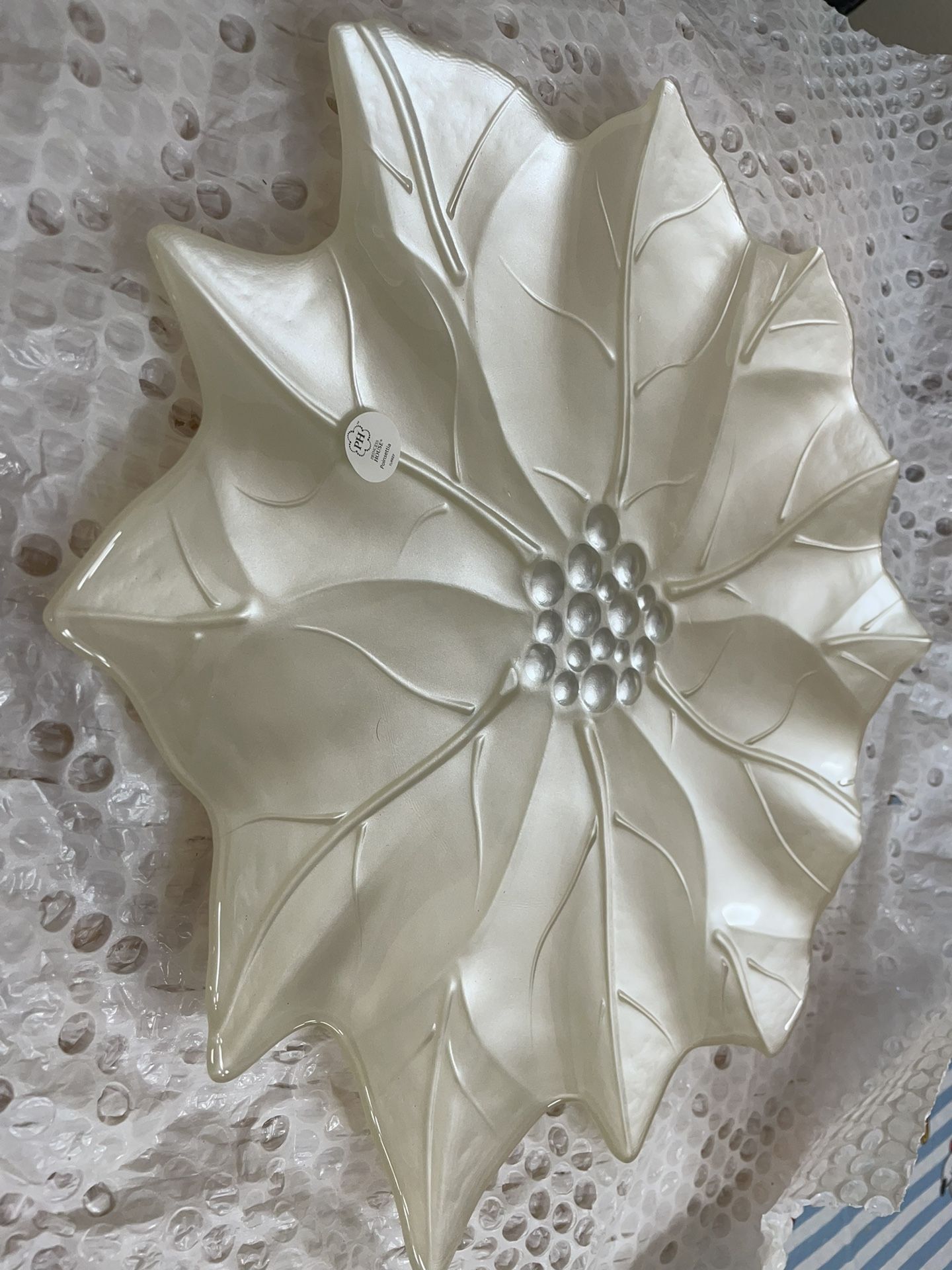 Princess House® Holiday Poinsettia Platter.