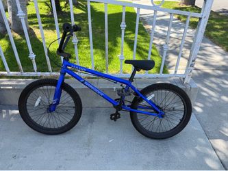 Haro shredder bike 20’