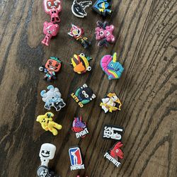 23pcs Fortnite Croc Charms