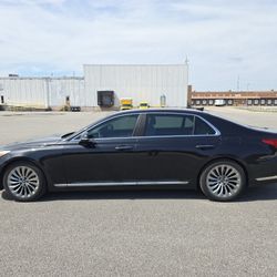 2019 Genesis G90