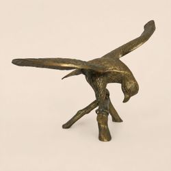 Vintage 25.5in Wingspan Brass Eagle Sculpture Perched Branch Americana