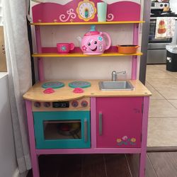 Toddler Wooden Kitchen 