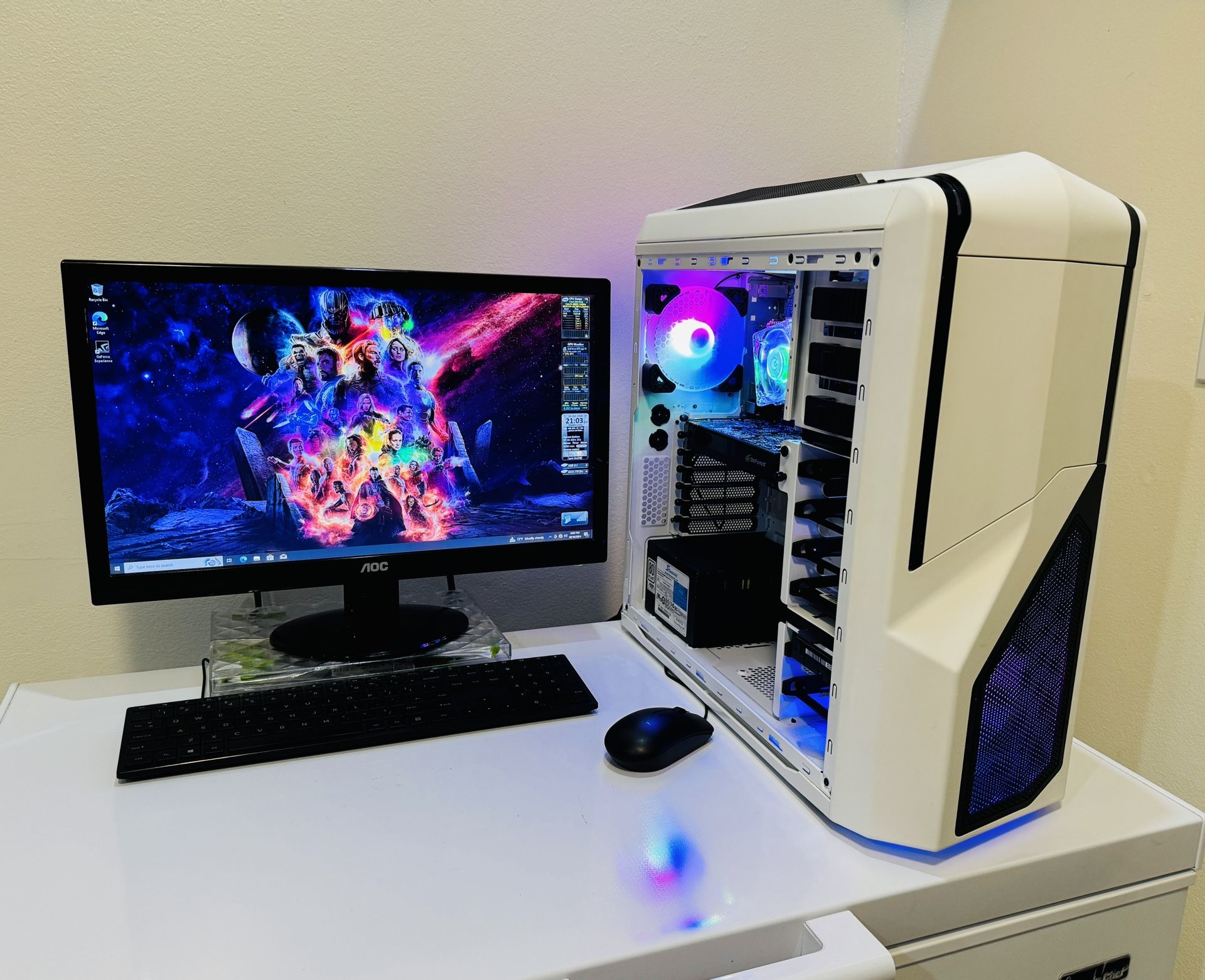 LENOVO Starter Gaming PC 4 Core I5K @ 3,5 GHz. NVidia GTX 550TI. 128 G SSD/ 1T HDD, 8GB RAM. WIFI. 8 USB. 650W PSU. 22” Monit/Keyb,Mouse. Win10 PRO