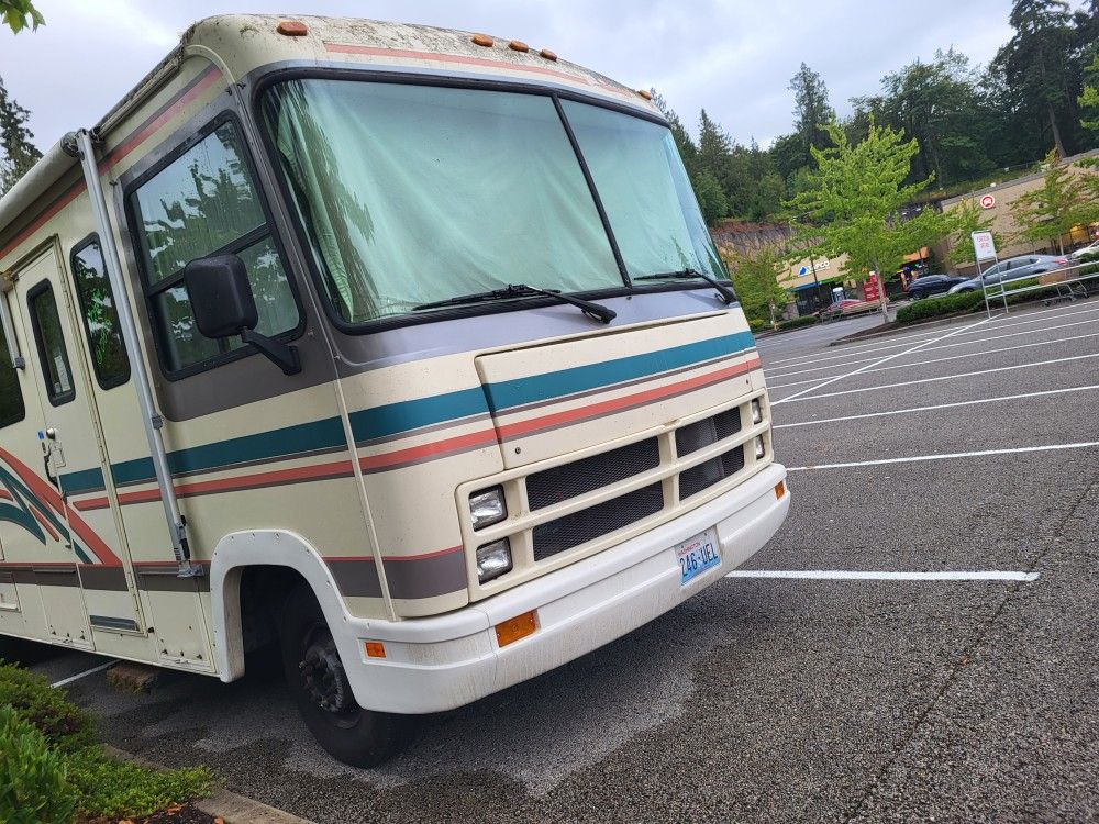 Motorhome Runs And Drives