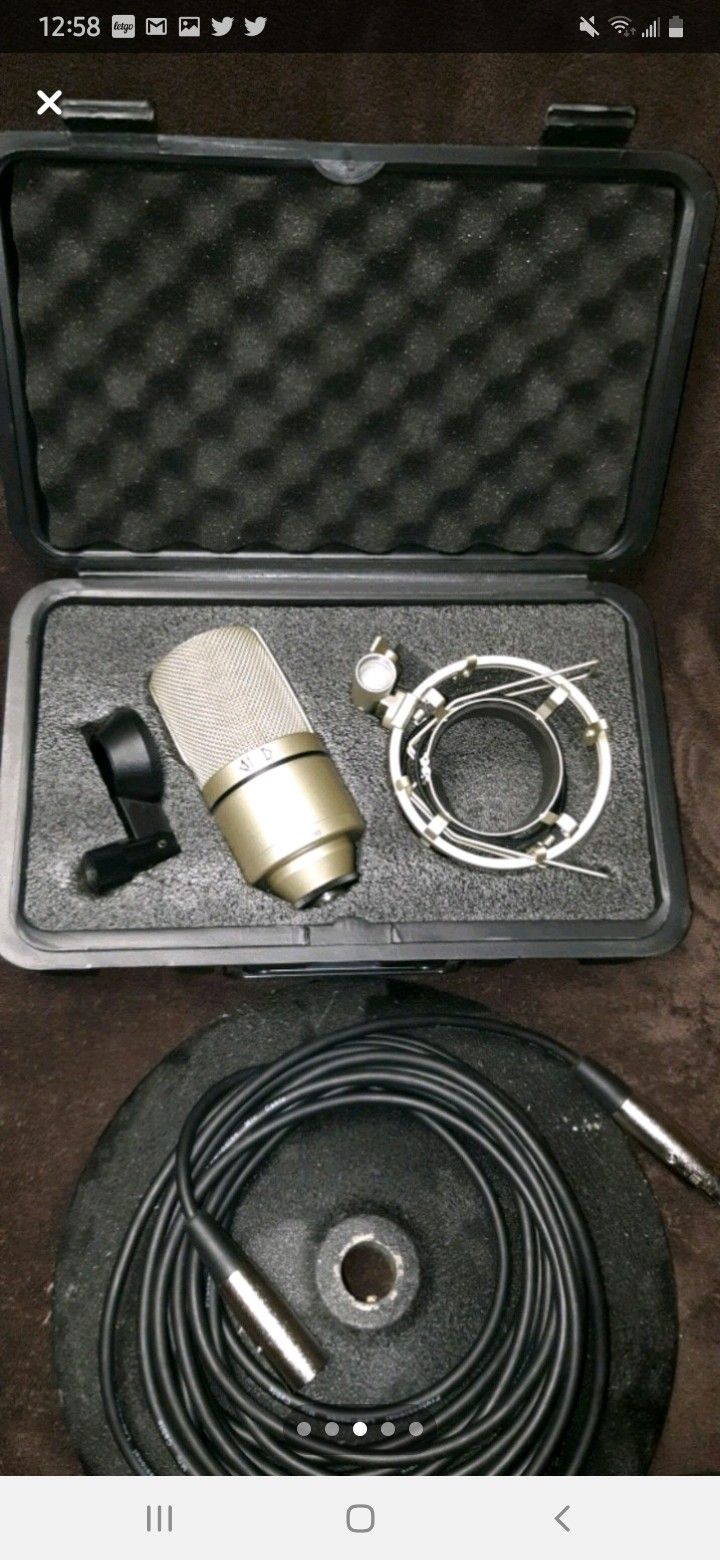 MXL Microphone