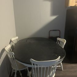 4 seat dining table
