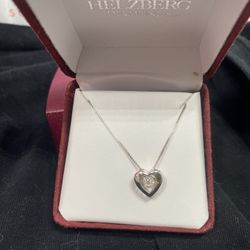 Beat of your heart diamond necklace  New