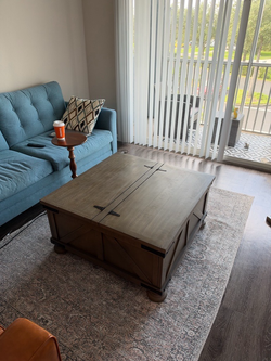 Ashley Hinged Lift Coffe Table