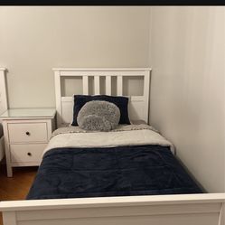 Twin Size Bed With Mattress And Night Table