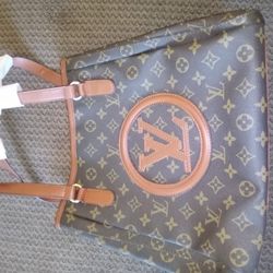Louis Vuitton Purse/ W Crossbow  strap