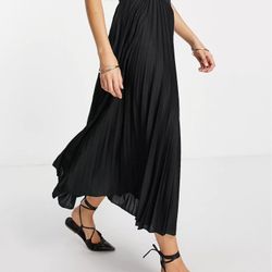 Pleated Midi Skirt