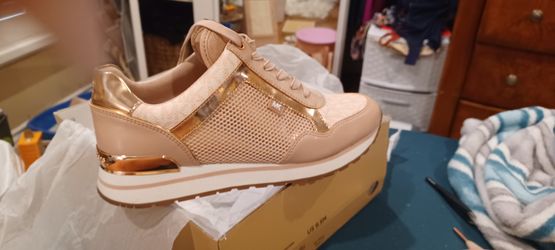 Michael Kors Shoes 9.5