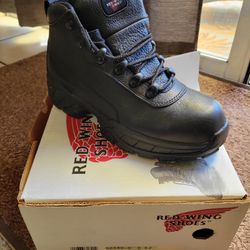 Women's Safety Boot (Brand New)