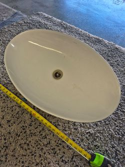 Bathroom sink porcelain Karran