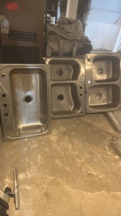 Stainless Steel Kitchen Sinks – Lot of 3