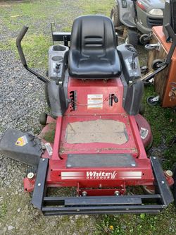 White outdoor Zero Turn Mower 22 hp 42” cut