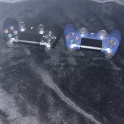 PS4 Pro With 2 Controllers 