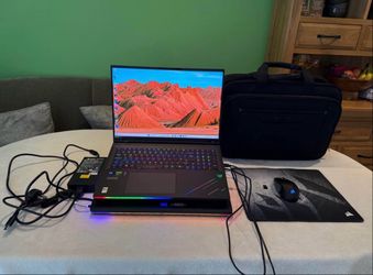 Acer Predator Helios 18 AI (PH18-73) RTX 5080 Ultra 9 275HX (Pristine) 1TB SSD