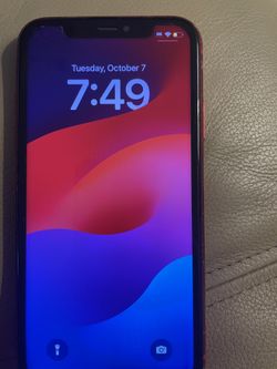 iPhone  64 GB’s UNLOCKED 