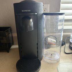 Nespresso Vertuo Machine 