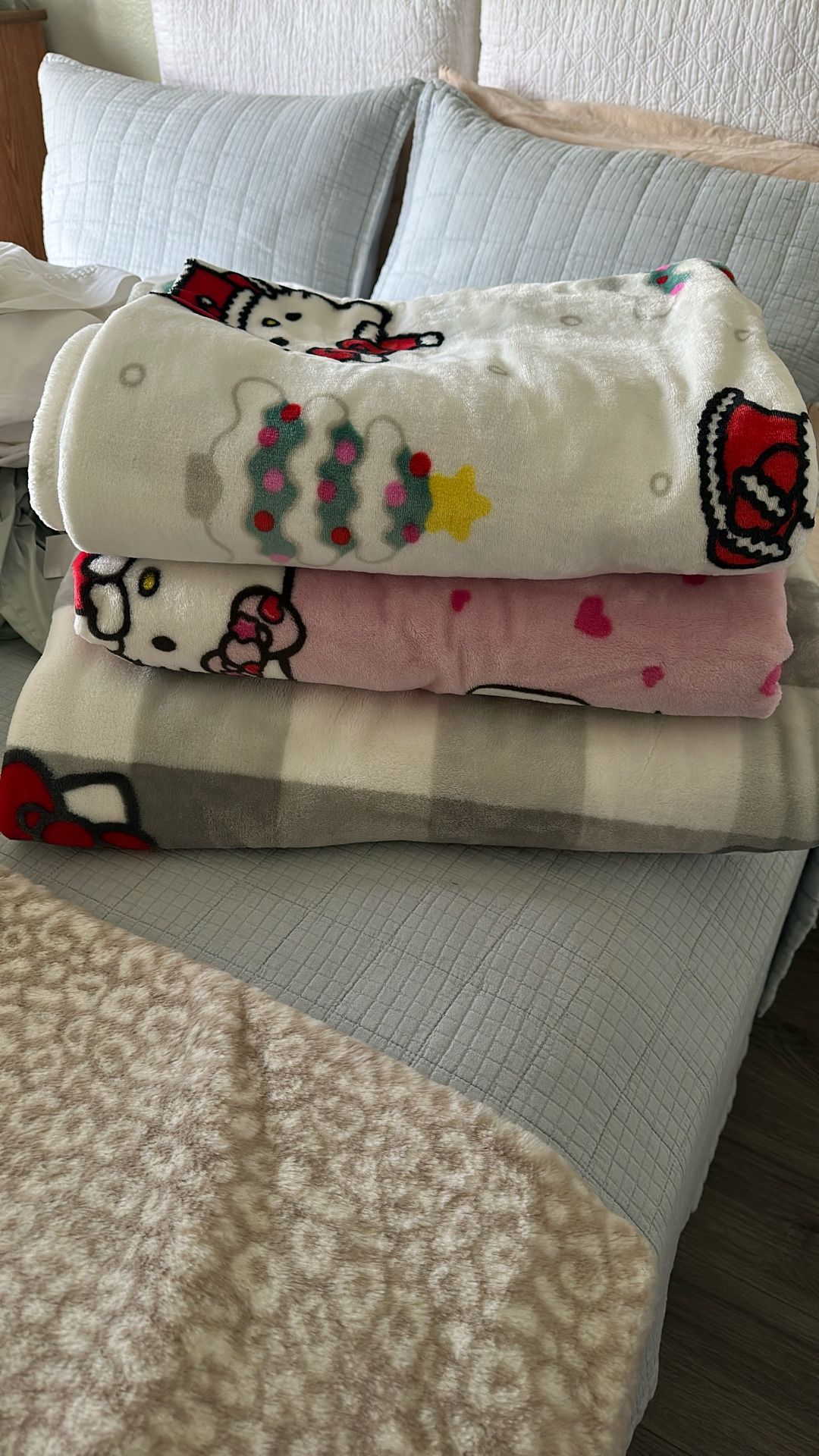 Hello Kitty Blankets