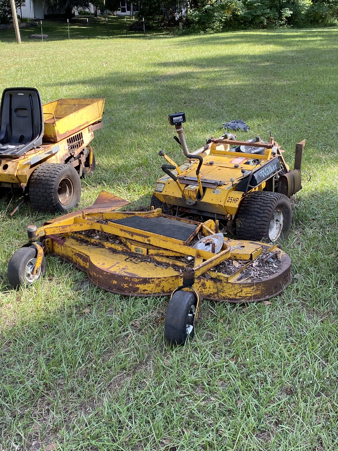 Walker mowers for parts or repair for Sale in Zephyrhills, FL OfferUp