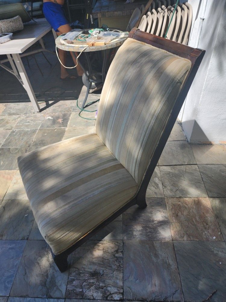 Free One slate Tiles Table And Two Cushioned Chairs