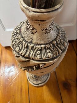 Ceramic vase