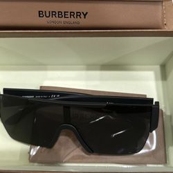 Burberry Sunglasses Authentic New Unisex w Card and Box
