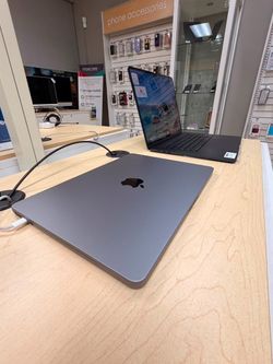 MacBook Air 13" 2024 M3 8GB 256GB 2024 APPLE CARE
