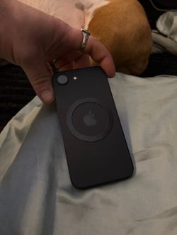 Apple IPhone 16e percent