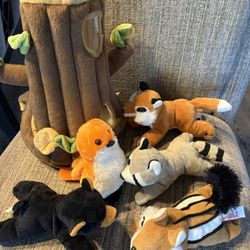 Unipak plush treehouse playset With 5 Forest Animals