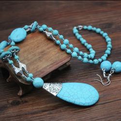 Turquoise WaterDrop Necklace With Earrings 