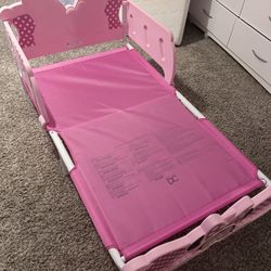 Minnie Mouse Toddler Bed 