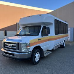2008 E450 shuttle bus RV