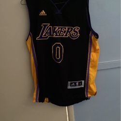 Lakers Jersey Size S  #0 Kuzma 
