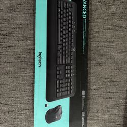 Logitech Keyboard and Mouse - MK545