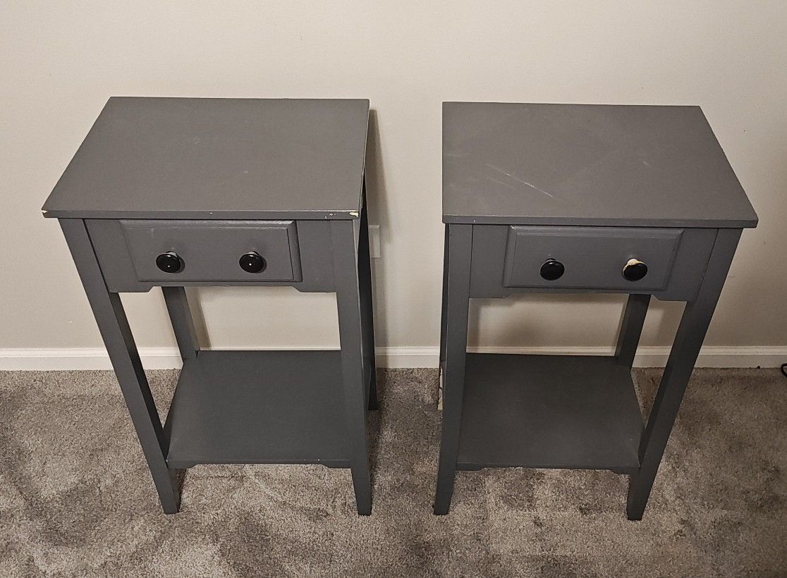 NIGHTSTANDS