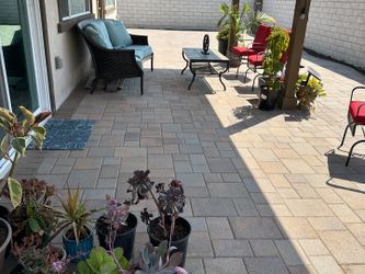 Angelus Courtyard Pavers