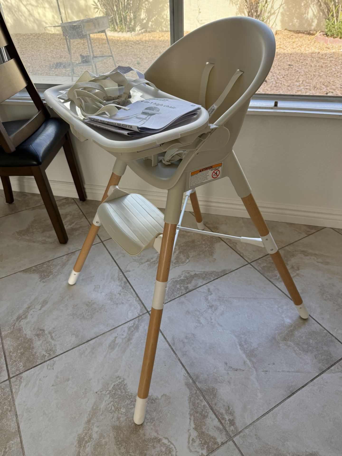 Children's chair 4 in 1.