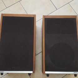 Vintage Bose 601 Speaker Set