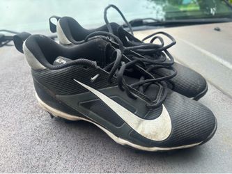 Nike fast flex cleats 7.5 boys